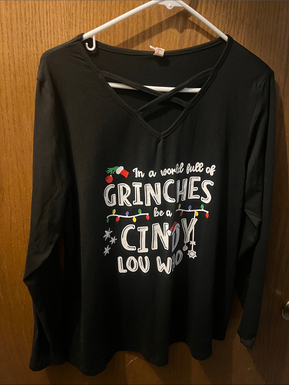 Black Long-Sleeve Holiday Graphic Criss-Cross V-Neck Top